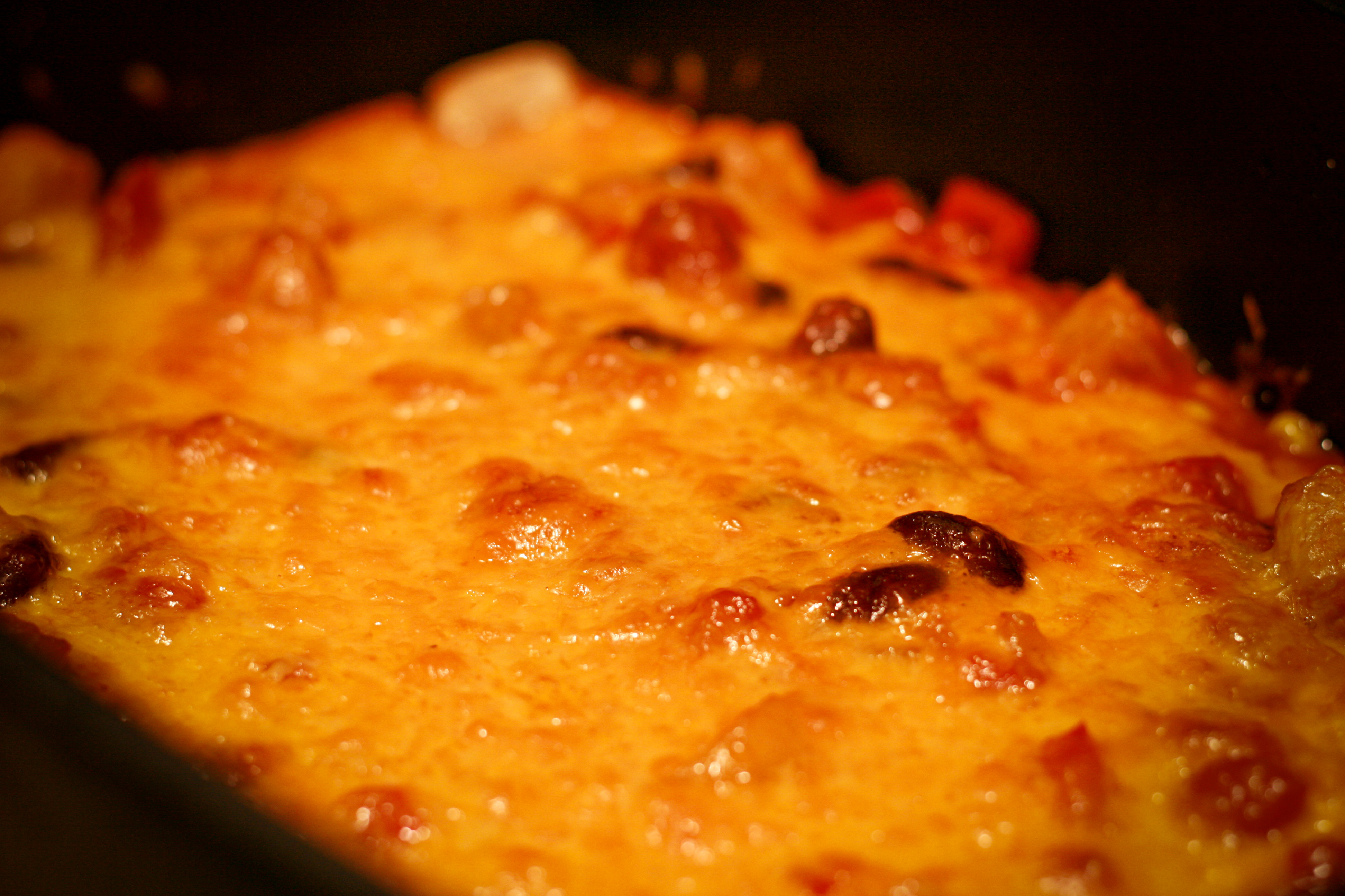 Zapečené wrapy s kukuřičnými lupínky a guacamole